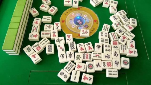 厉害了!九九开州麻将挂!其实确实有挂