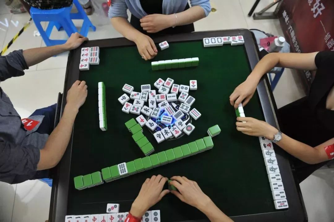 厉害了!闲来陕西麻将怎么老是输钱”其实确实有挂 