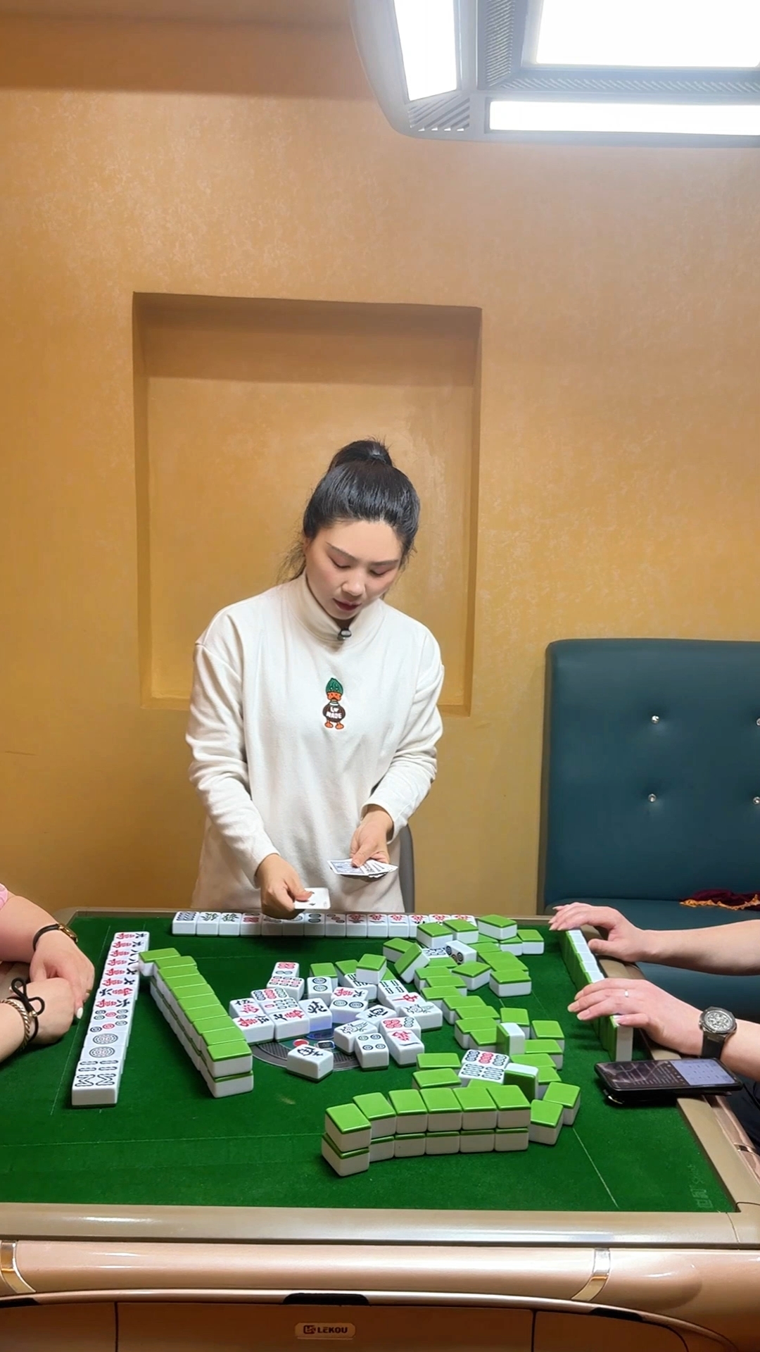厉害了!微信打麻将开挂花钱吗-哔哩哔哩 