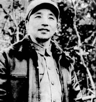 优选推荐“普通扑克最简单作弊技巧讲解—详细解说+新浪科技