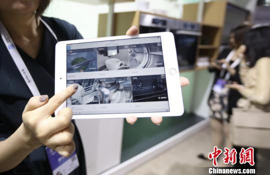 我来教教大家“黑科技透视设备工具—详细解说+新浪科技