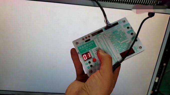 一分钟教你“玩三公好实用的设备仪器一《我来教教你怎么赢 》