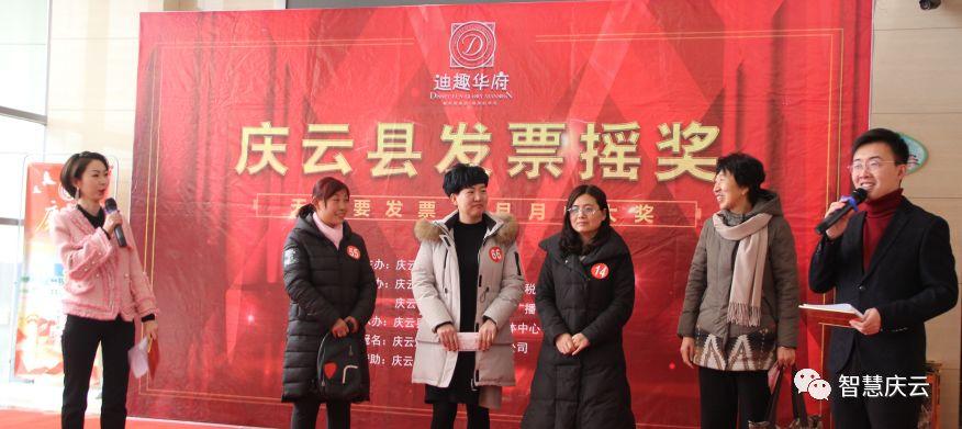 火爆全网!普通牌扎金花怎样背面知道牌点数《详细教程 新浪科技》
