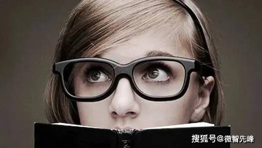 新教你‘‘透视隐形眼镜看穿麻将《新浪科技 讲解窍门》