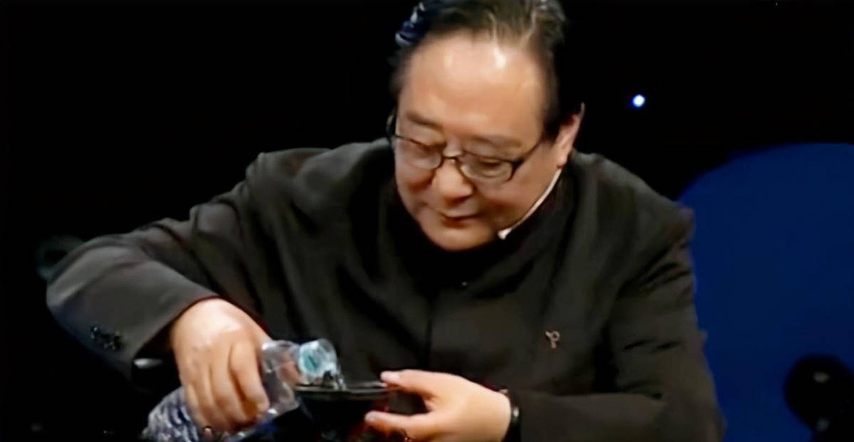 我来教教大家“用什么仪器能看碗一《我来教教你怎么赢 》