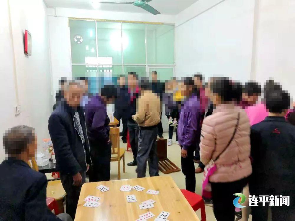 玩家必备教程普通纸牌玩斗牛新设备_《爱问知识人 使用说明》