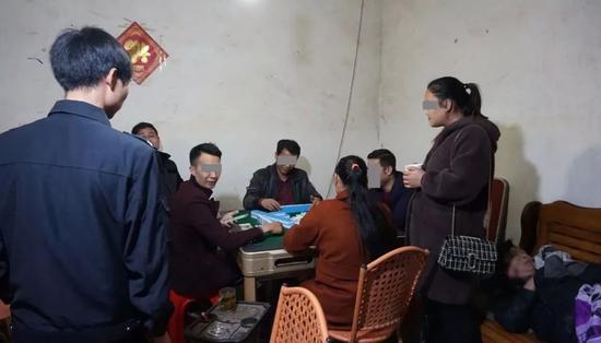 中至赣州麻将软件出售(猫腻秘籍真的有挂)