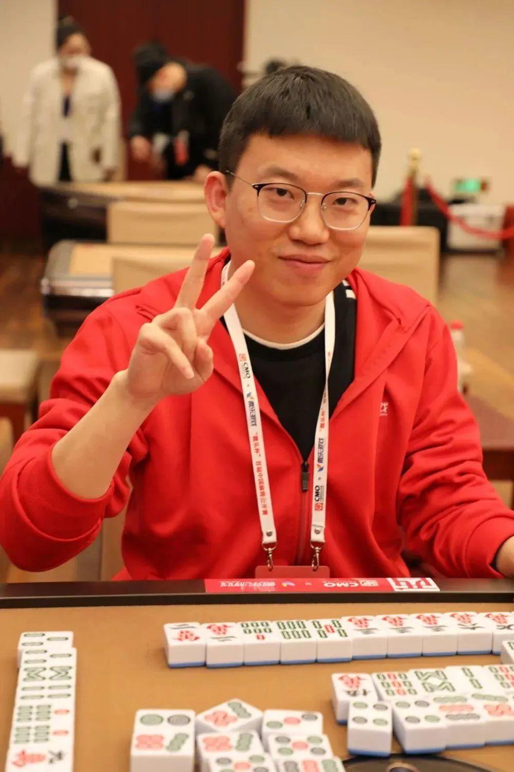 微乐四川麻将最新神器下载(确实真的有挂)