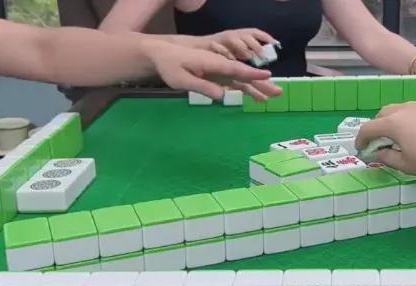 一分钟教你“最方便学会打三公要怎么可以赢钱一《我来教教你怎么赢 》