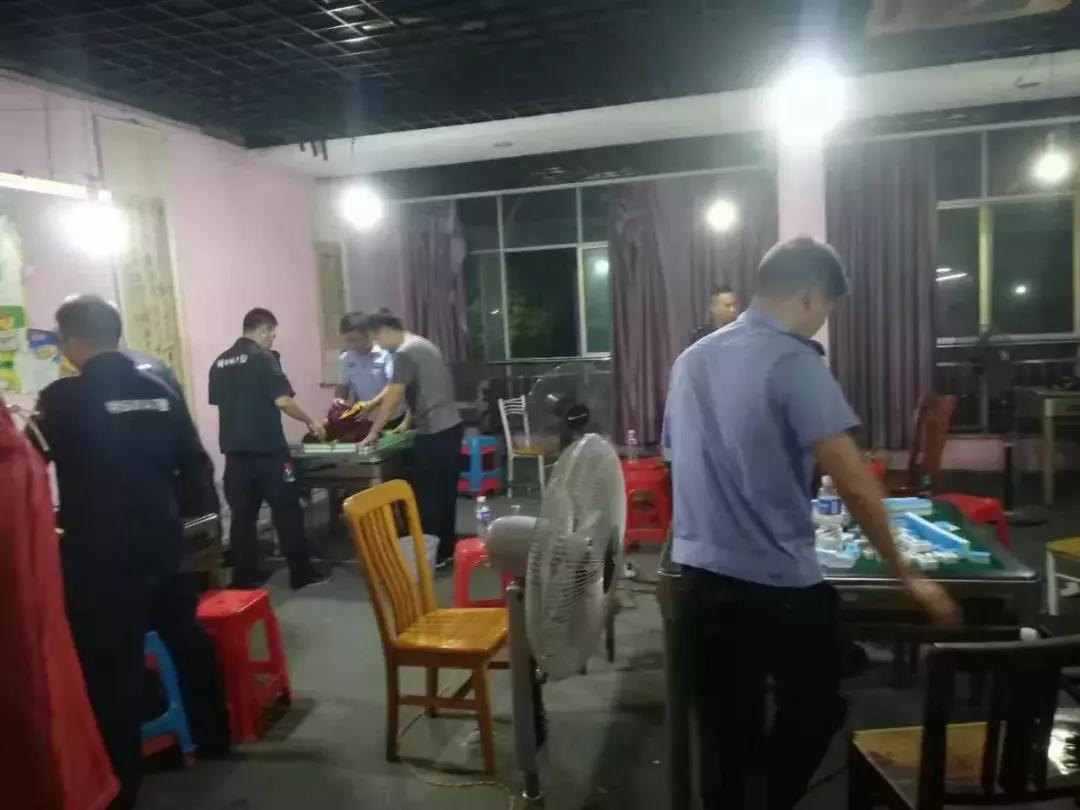 中至抚州麻将到底能不能开挂(原来真的有挂)
