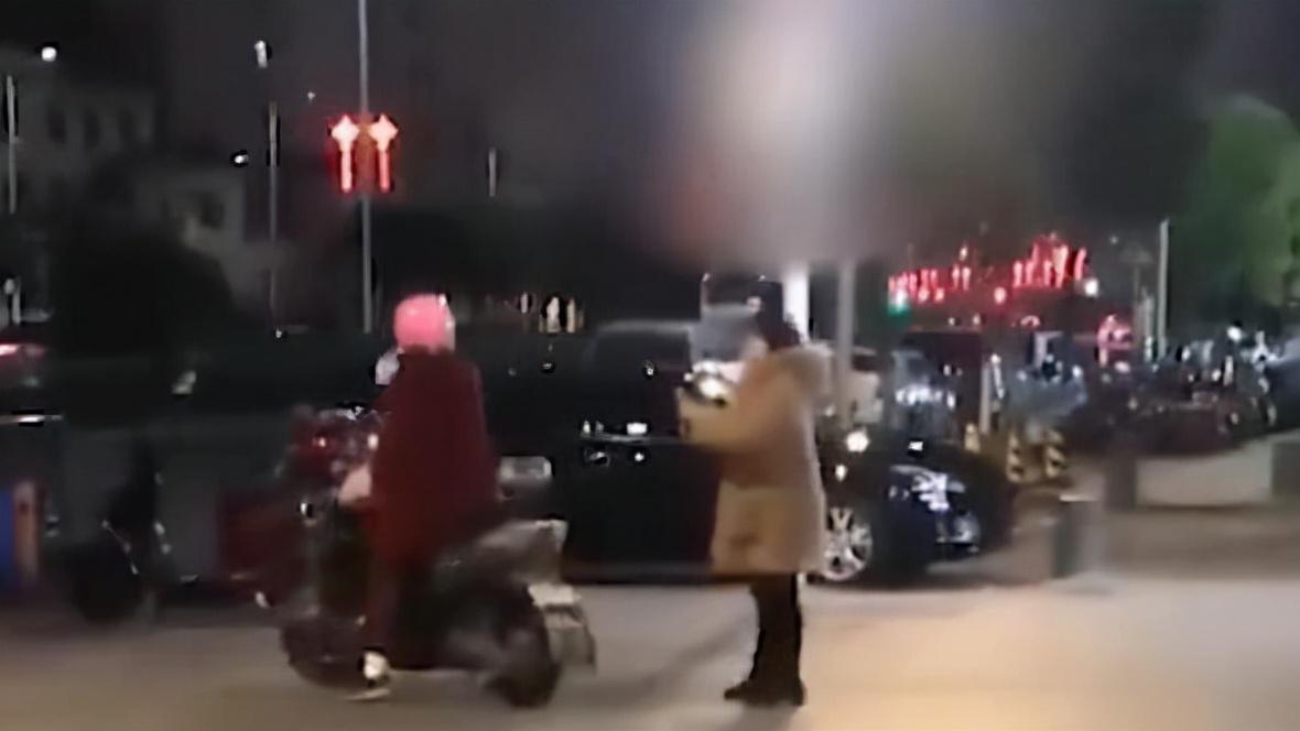 中至南昌麻将输赢有规律吗(揭秘手机上系统发好牌)
