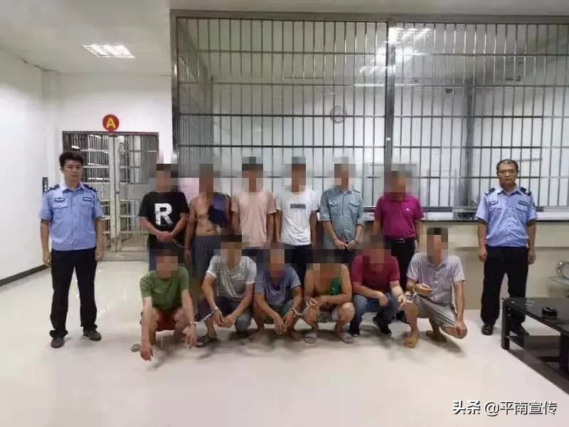 教程辅助“普通扑克牌玩三公发大牌五条方法一《我来教教你怎么赢 》