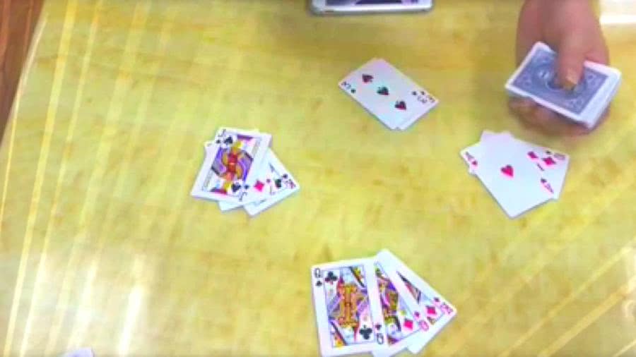 分享决窍“普通扑克牌打金花发大牌十大技巧—详细解说+新浪科技