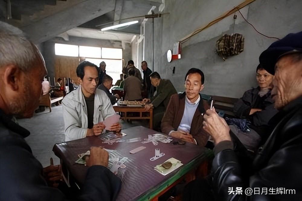 火爆全网!实用玩扑克斗牛有什么诀窍一《我来教教你怎么赢 》