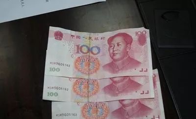 给大家爆料一下普通扑克牌玩金花有办法搞鬼吗—详细解说+新浪科技