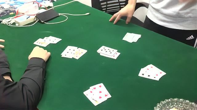 必看盘点揭秘!玩三公可以用什么设备仪器一《我来教教你怎么赢 》